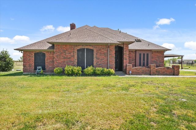 6691 W Hawkeye Road, Krum, TX 76249