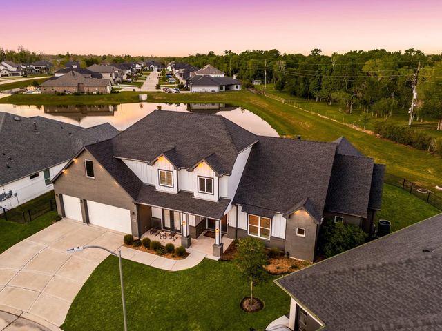 3206 Whispering Pecans Drive, Fulshear, TX 77441