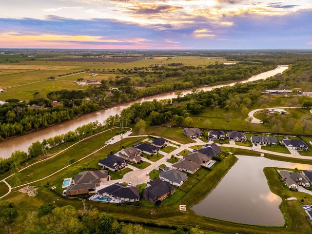 3206 Whispering Pecans Drive, Fulshear, TX 77441