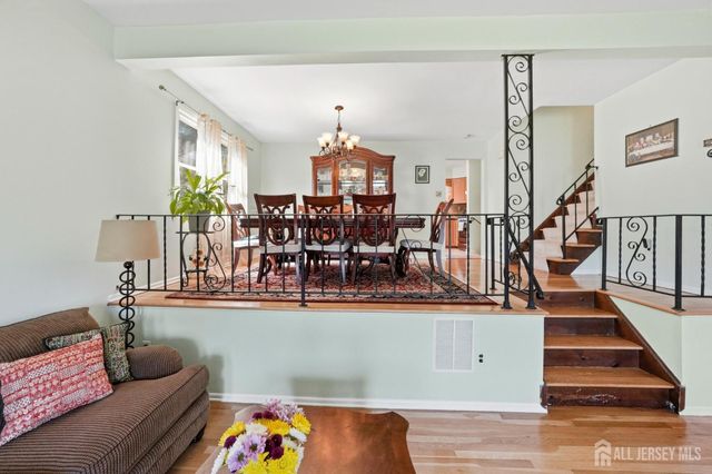 12 Boxwood Road, Piscataway, NJ 08854