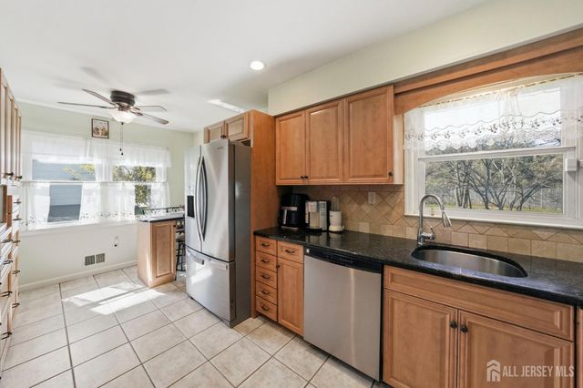 12 Boxwood Road, Piscataway, NJ 08854