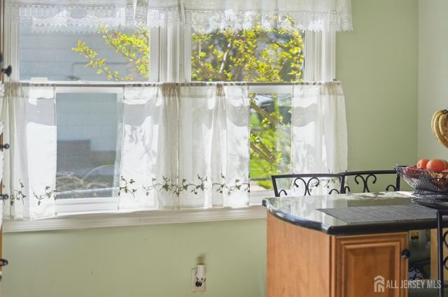 12 Boxwood Road, Piscataway, NJ 08854