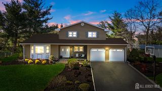 12 Boxwood Road, Piscataway, NJ 08854