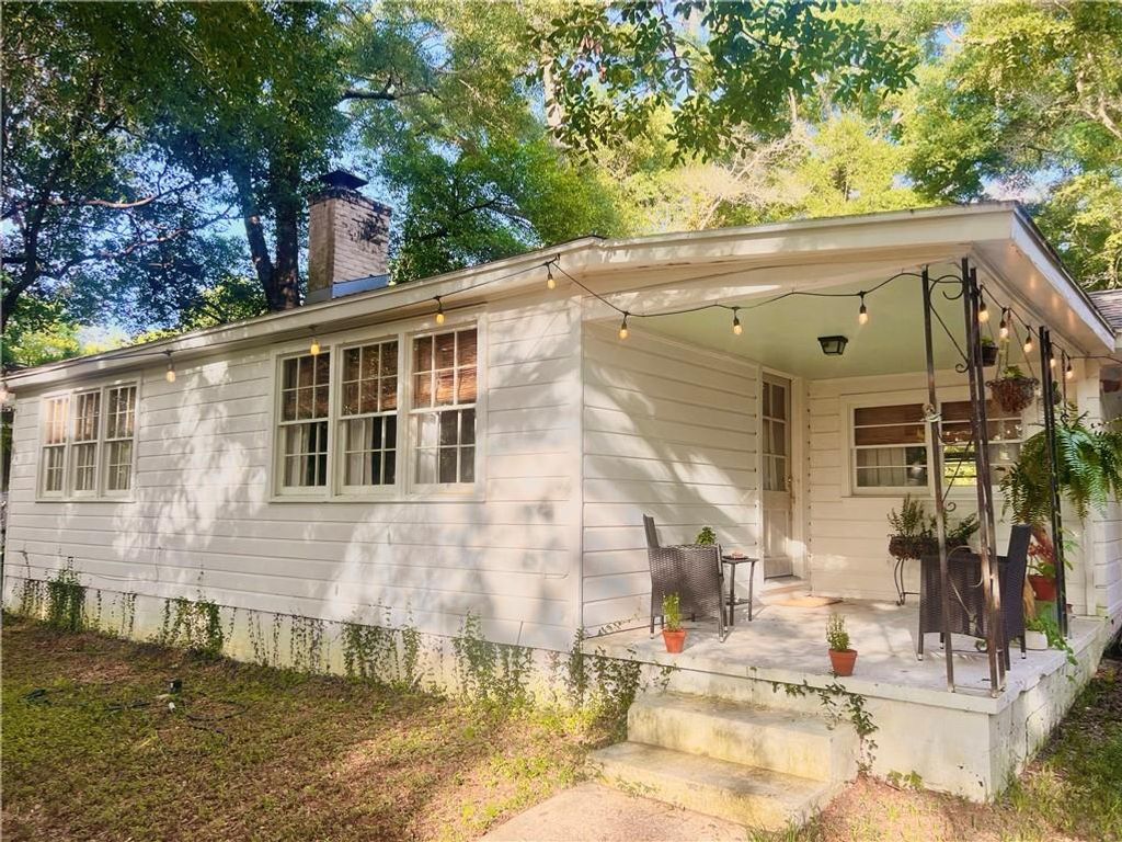 324 Border Drive W, Mobile, AL 36608