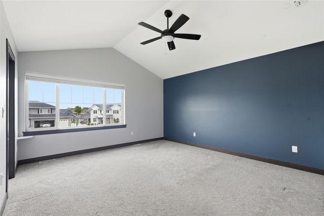 903 Carl Court, Solon, IA 52333
