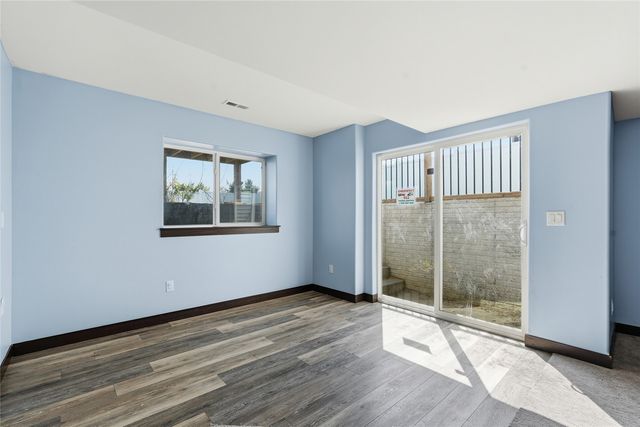 903 Carl Court, Solon, IA 52333