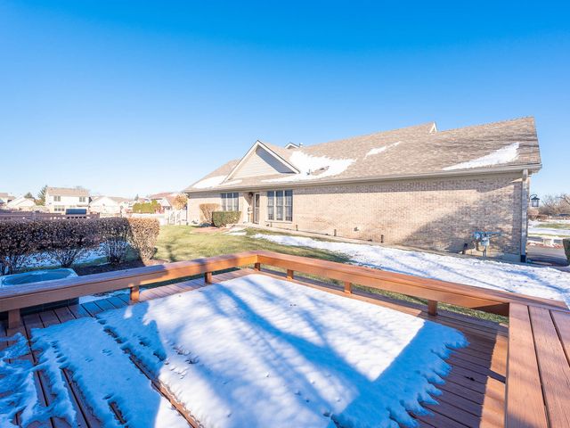 37 Corinth Drive 37, Tinley Park, IL 60477