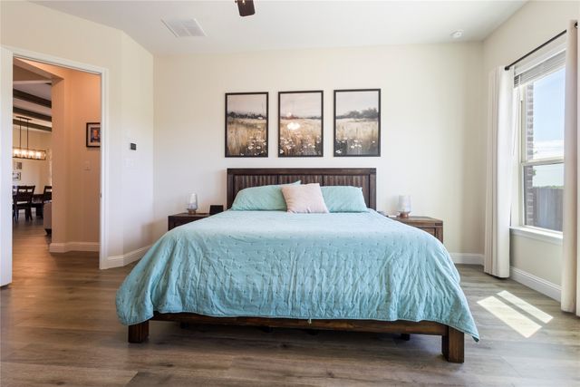 1073 Fleetwood Drive, Justin, TX 76247