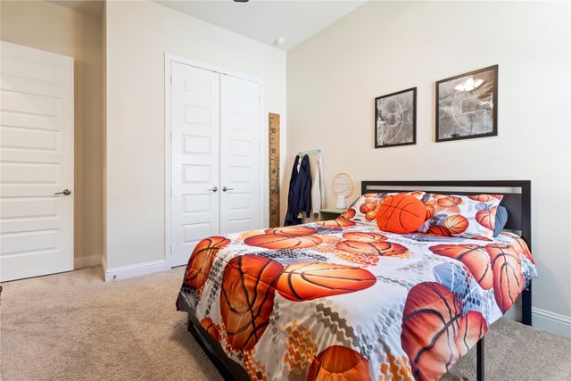 1073 Fleetwood Drive, Justin, TX 76247