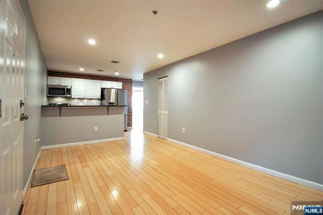 416 63rd Street 1C, West New York, NJ 07093
