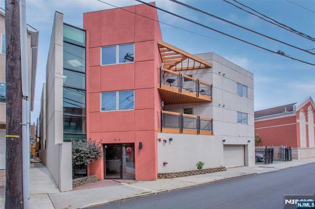 416 63rd Street 1C, West New York, NJ 07093