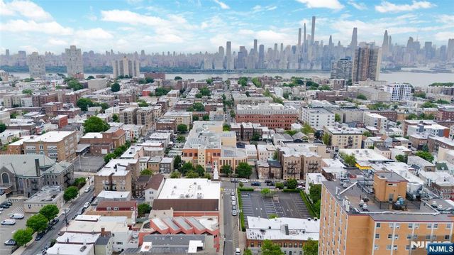 416 63rd Street 1C, West New York, NJ 07093