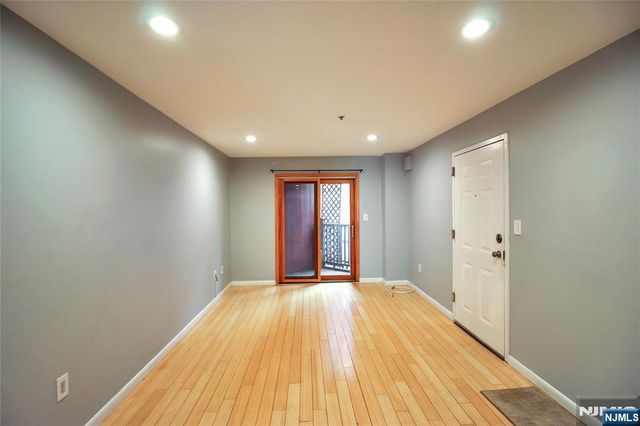 416 63rd Street 1C, West New York, NJ 07093