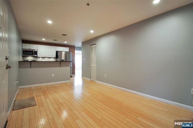 416 63rd Street 1C, West New York, NJ 07093