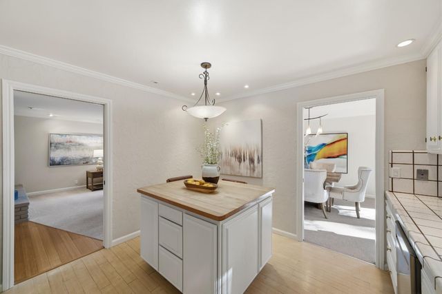 3181 Brittan Avenue, San Carlos, CA 94070