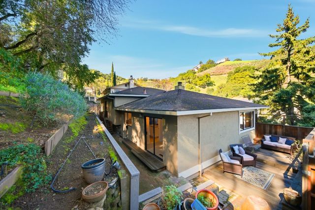 3181 Brittan Avenue, San Carlos, CA 94070