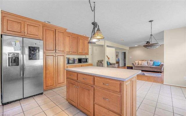 22 Welcome WAY, Hampton, VA 23666