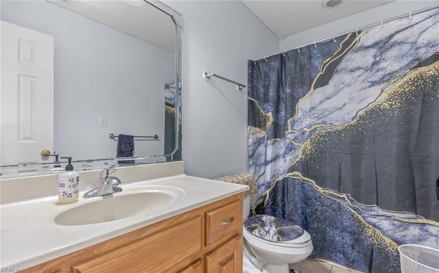 22 Welcome WAY, Hampton, VA 23666