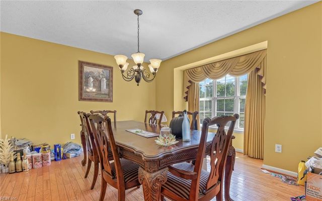 22 Welcome WAY, Hampton, VA 23666