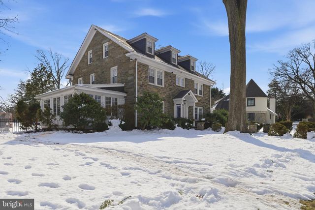 104 TREATY ELM LN, Haddonfield, NJ 08033