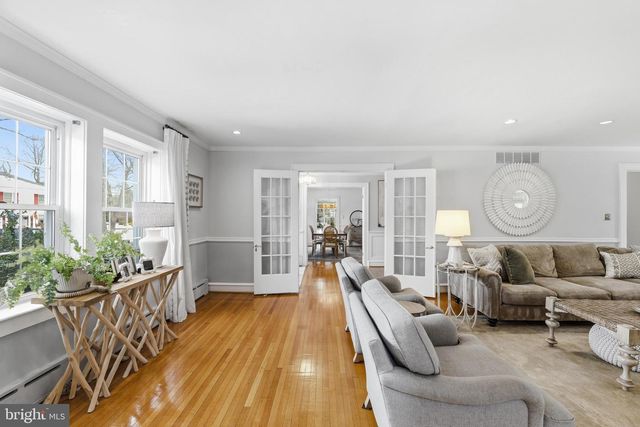 104 TREATY ELM LN, Haddonfield, NJ 08033