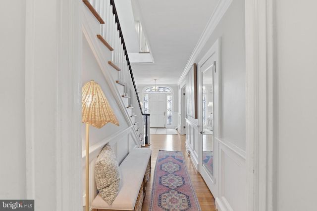 104 TREATY ELM LN, Haddonfield, NJ 08033