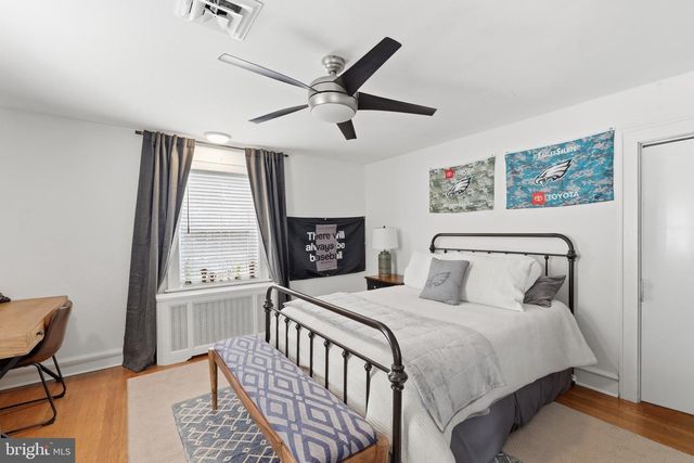 104 TREATY ELM LN, Haddonfield, NJ 08033