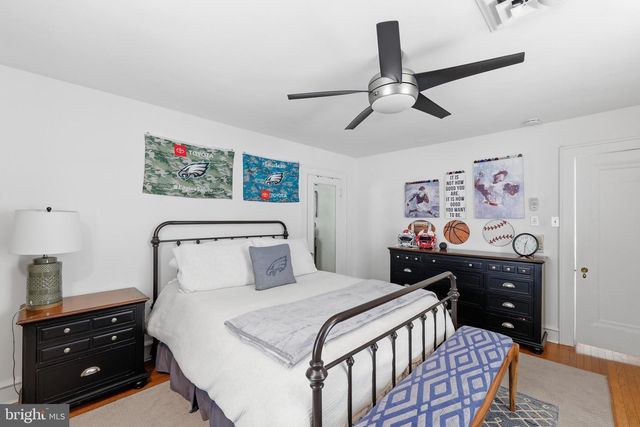 104 TREATY ELM LN, Haddonfield, NJ 08033