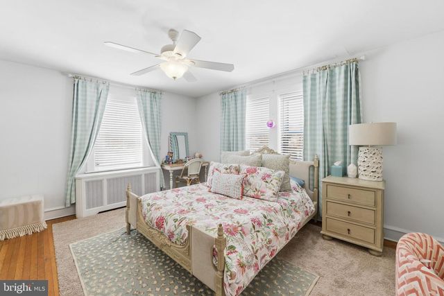 104 TREATY ELM LN, Haddonfield, NJ 08033