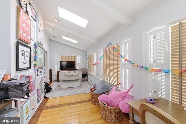 104 TREATY ELM LN, Haddonfield, NJ 08033