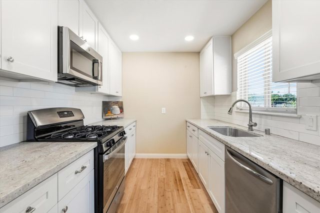 2101 Bircher Way, Carmichael, CA 95608