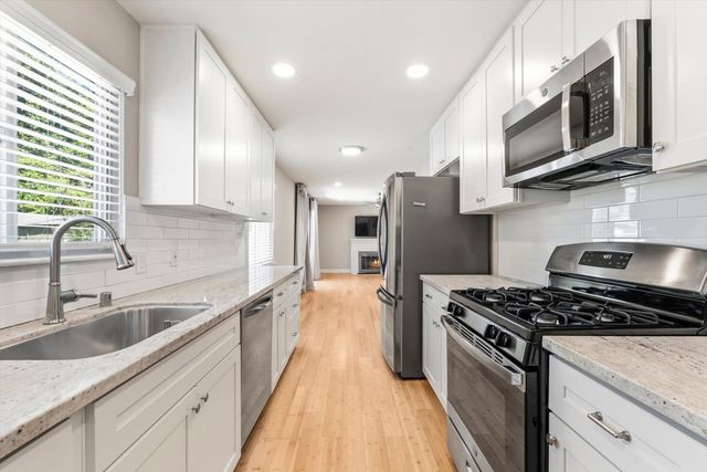 2101 Bircher Way, Carmichael, CA 95608