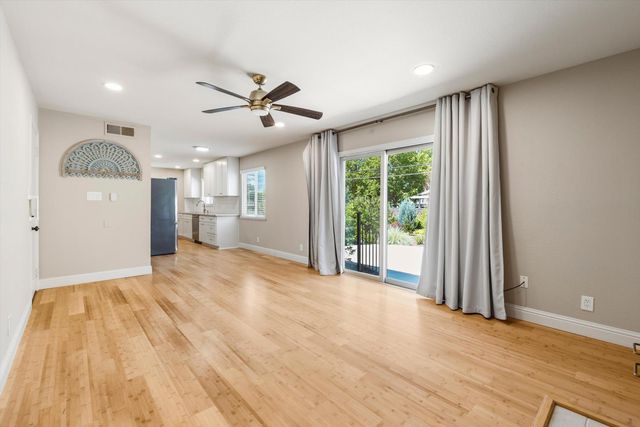 2101 Bircher Way, Carmichael, CA 95608