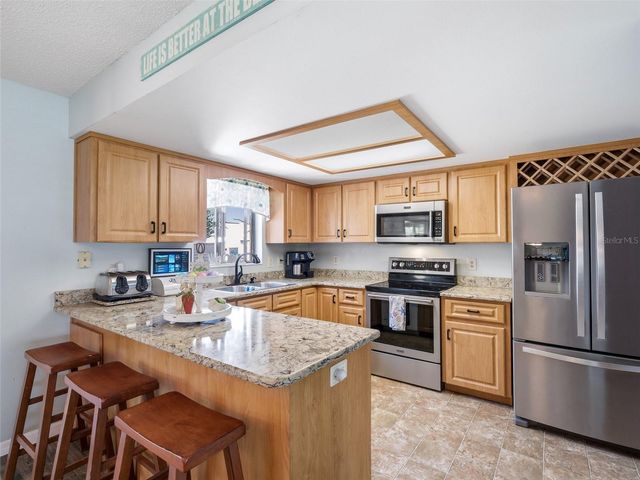 1915 KUMQUAT DRIVE, Edgewater, FL 32141