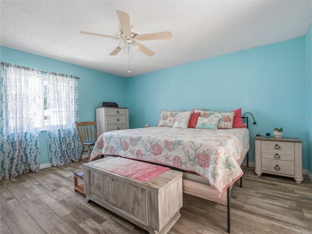 1915 KUMQUAT DRIVE, Edgewater, FL 32141