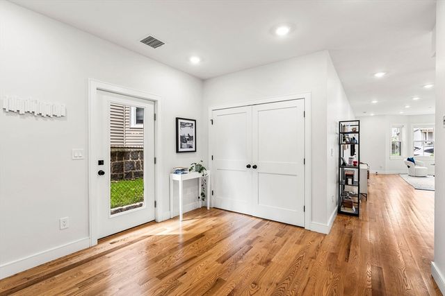 34 Dorset St 1A, Boston, MA 02125