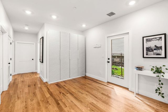 34 Dorset St 1A, Boston, MA 02125