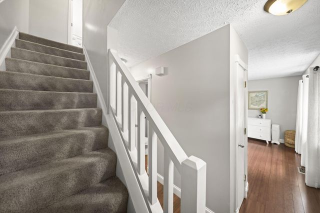 914 Windbourne Street, Columbus, OH 43230