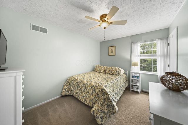 914 Windbourne Street, Columbus, OH 43230