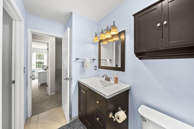 914 Windbourne Street, Columbus, OH 43230