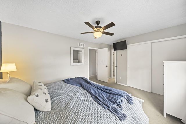 914 Windbourne Street, Columbus, OH 43230