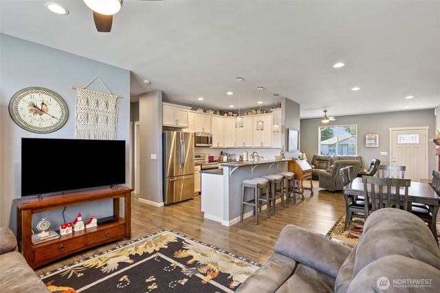 219 S Sybel Lane, Moses Lake, WA 98837