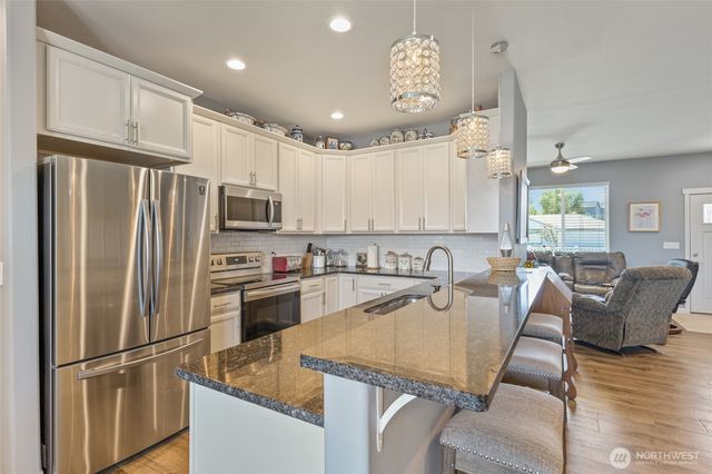 219 S Sybel Lane, Moses Lake, WA 98837