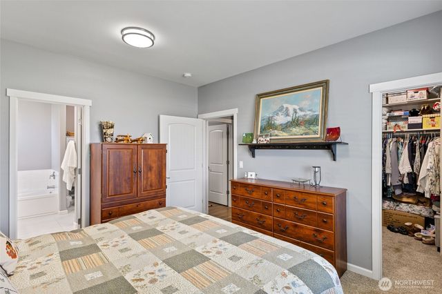 219 S Sybel Lane, Moses Lake, WA 98837