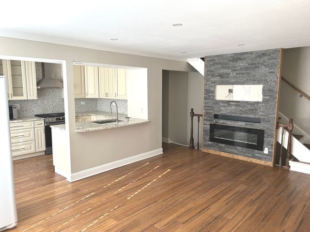 1138 Inverrary Lane, Deerfield, IL 60015