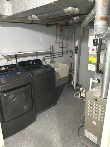 1138 Inverrary Lane, Deerfield, IL 60015