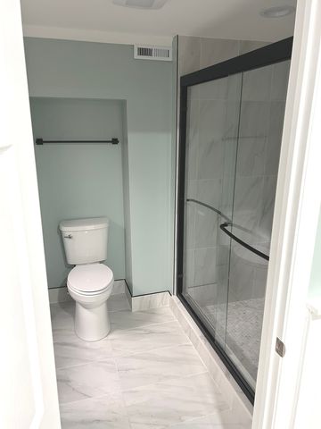 1138 Inverrary Lane, Deerfield, IL 60015