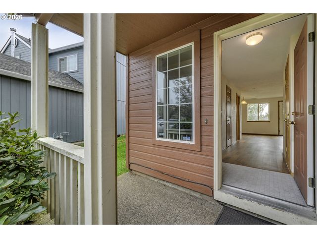 190 Ne SKYLAR St, Hillsboro, OR 97124