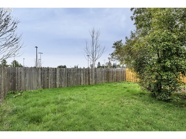 190 Ne SKYLAR St, Hillsboro, OR 97124