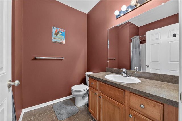 932 W Summerfield Glen Circle, Scio Twp, MI 48103